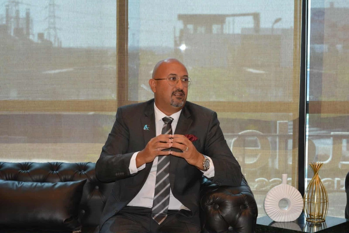 باسل الصيرفى