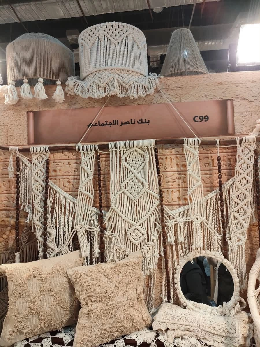 الصناعات التراثية والحرف اليدوية