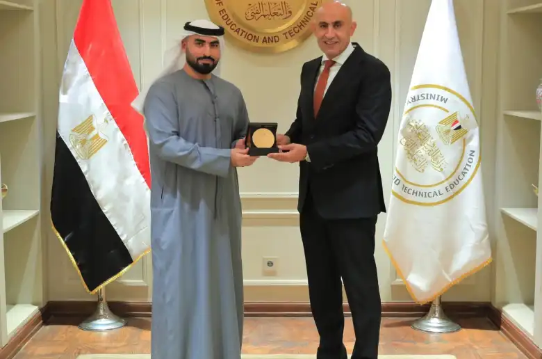 توقيع الشراكة1