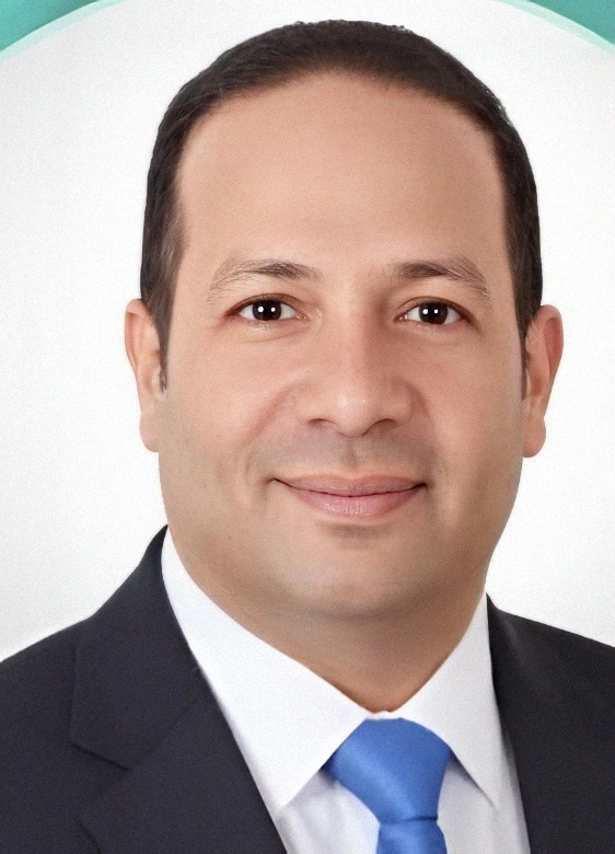 جمال حسين رئيس مصلحة الخزانة العامة وسك العملة الجديد