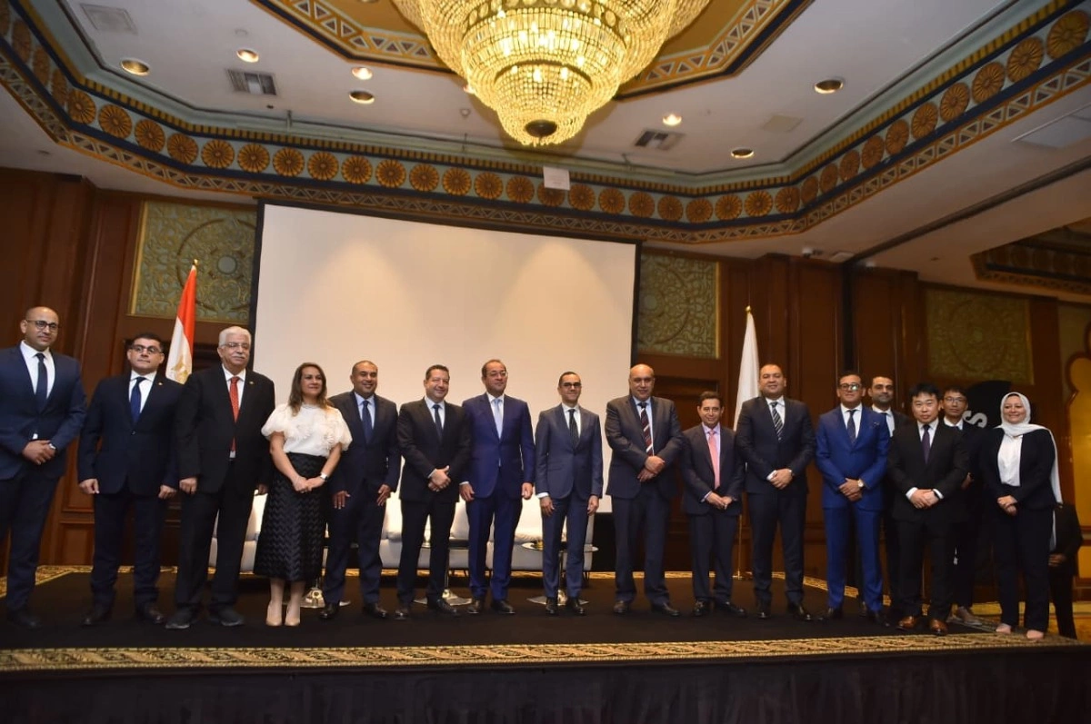 كجوك والخطيب فى حوار مفتوح مع المصدرين