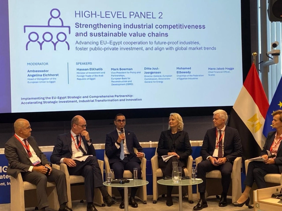 وزير الاستثمار خلال فعاليات القمة المصرية الأوروبية