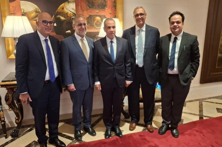 وزير الخارجية