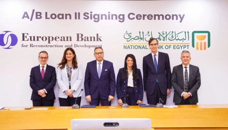 البنك الأهلي المصري يوقع اتفاقية تمويل