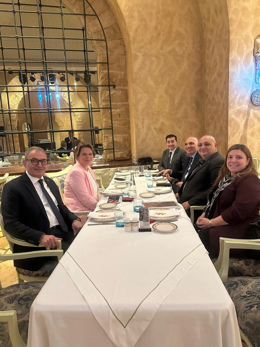 قيادات قطاع الملابس والغزل