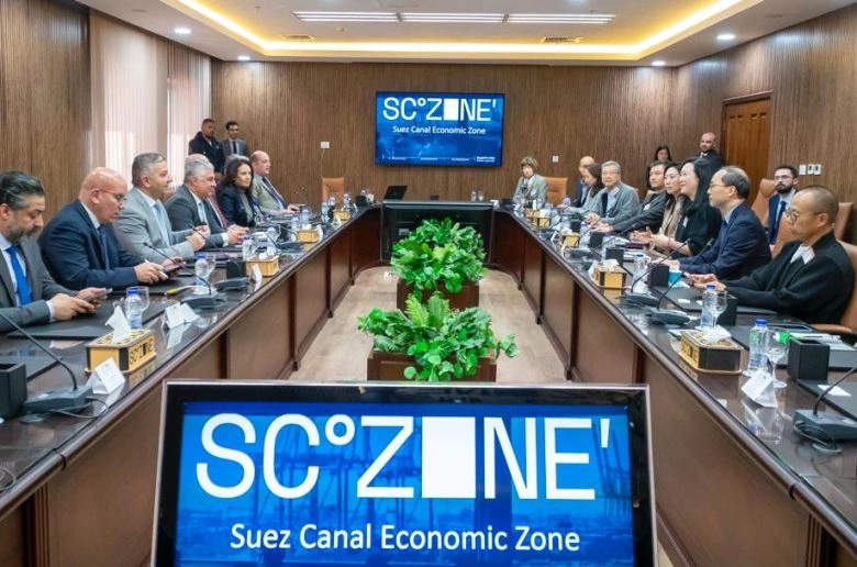 اجتماع مع وفد تجاري من هونج كونج