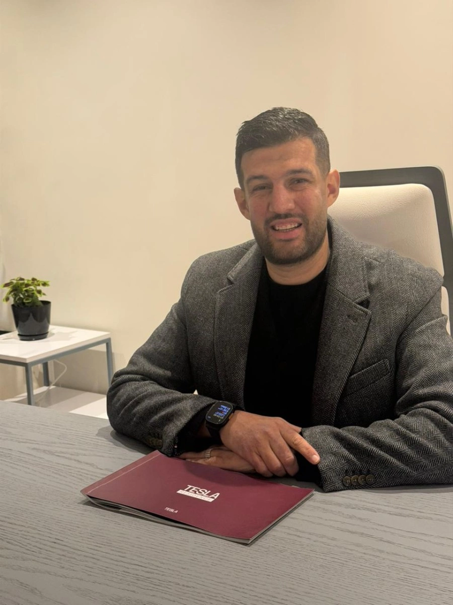 علاء الشيخ، رئيس القطاع التجاري بشركة تسلا للتطوير العقاري