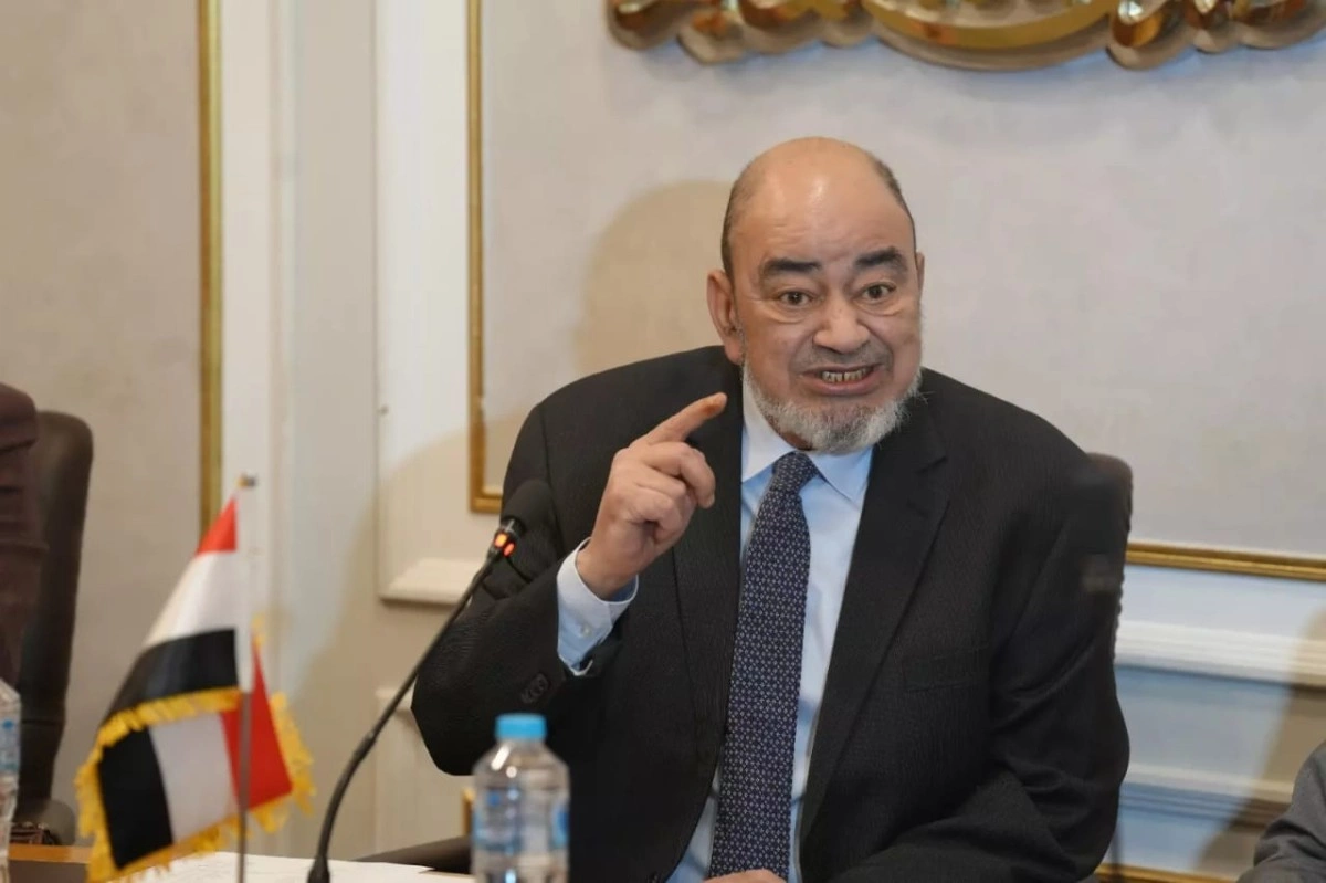 محمد إسماعيل عبده، رئيس شُعبة المستلزمات الطبية ب