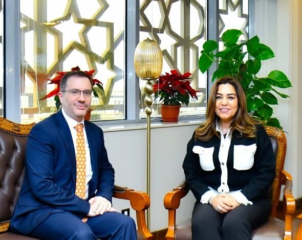 منال عوض وزيرة التنمية المحلية