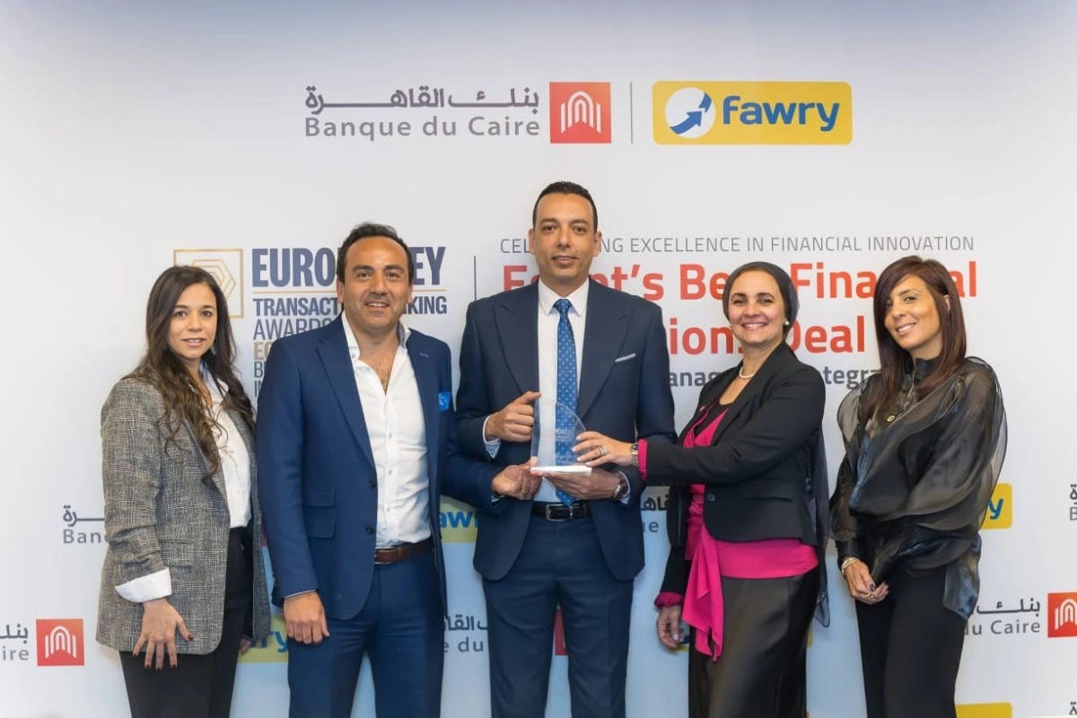 بنك القاهرة وفورى يحتفلان بالفوز بجائزة أفضل صفقة لمؤسسة مالية مصر